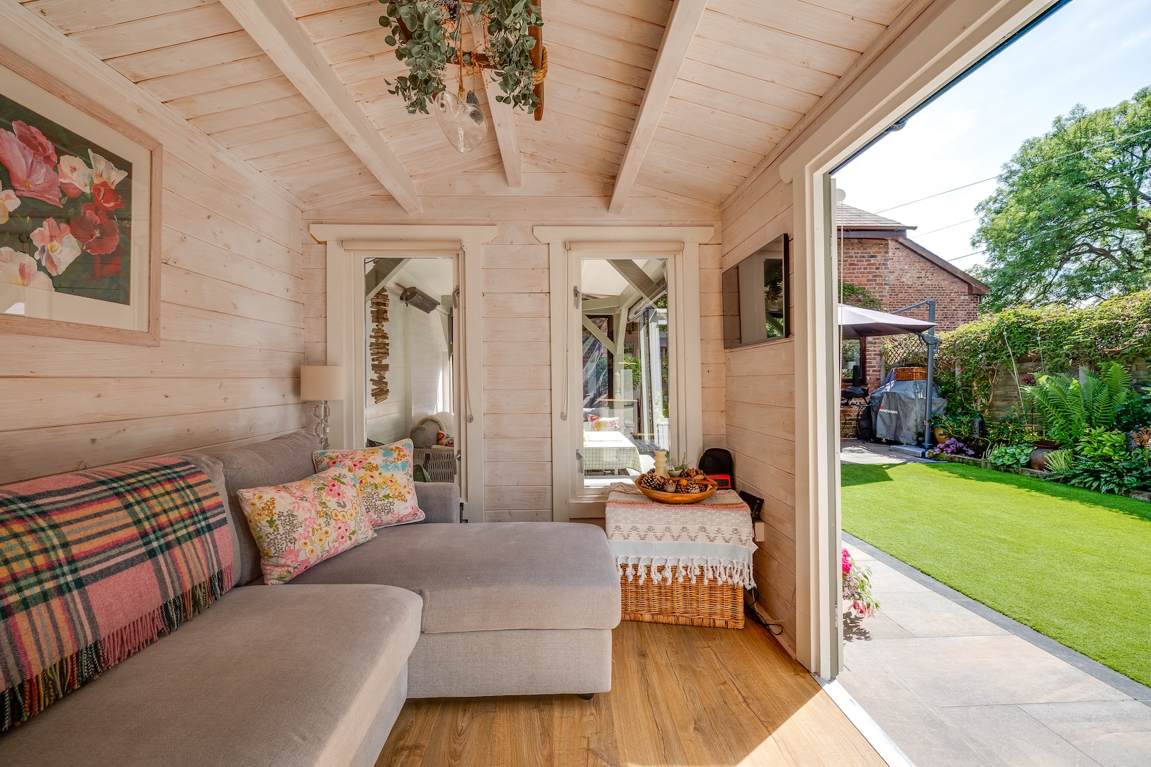 Rake Lane, Chorlton-By-Backford, CH2 - Currans Homes, Chester