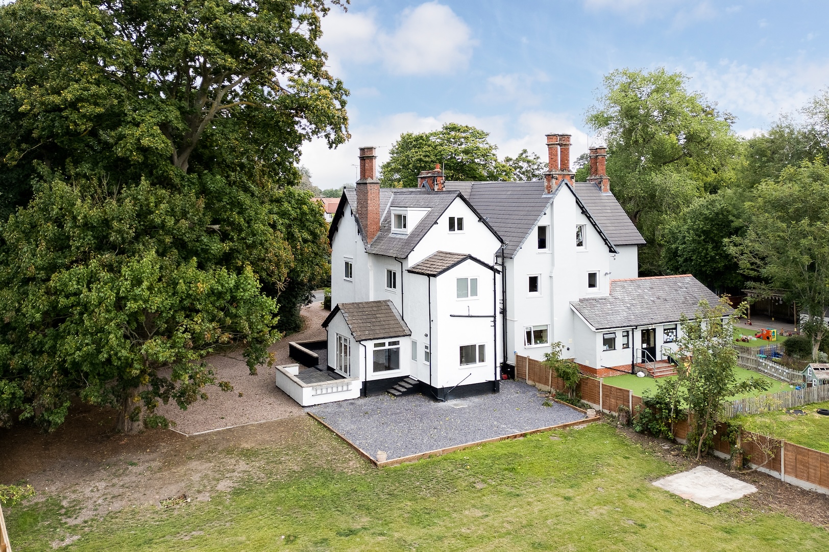 Hooton Road, Hooton, CH66