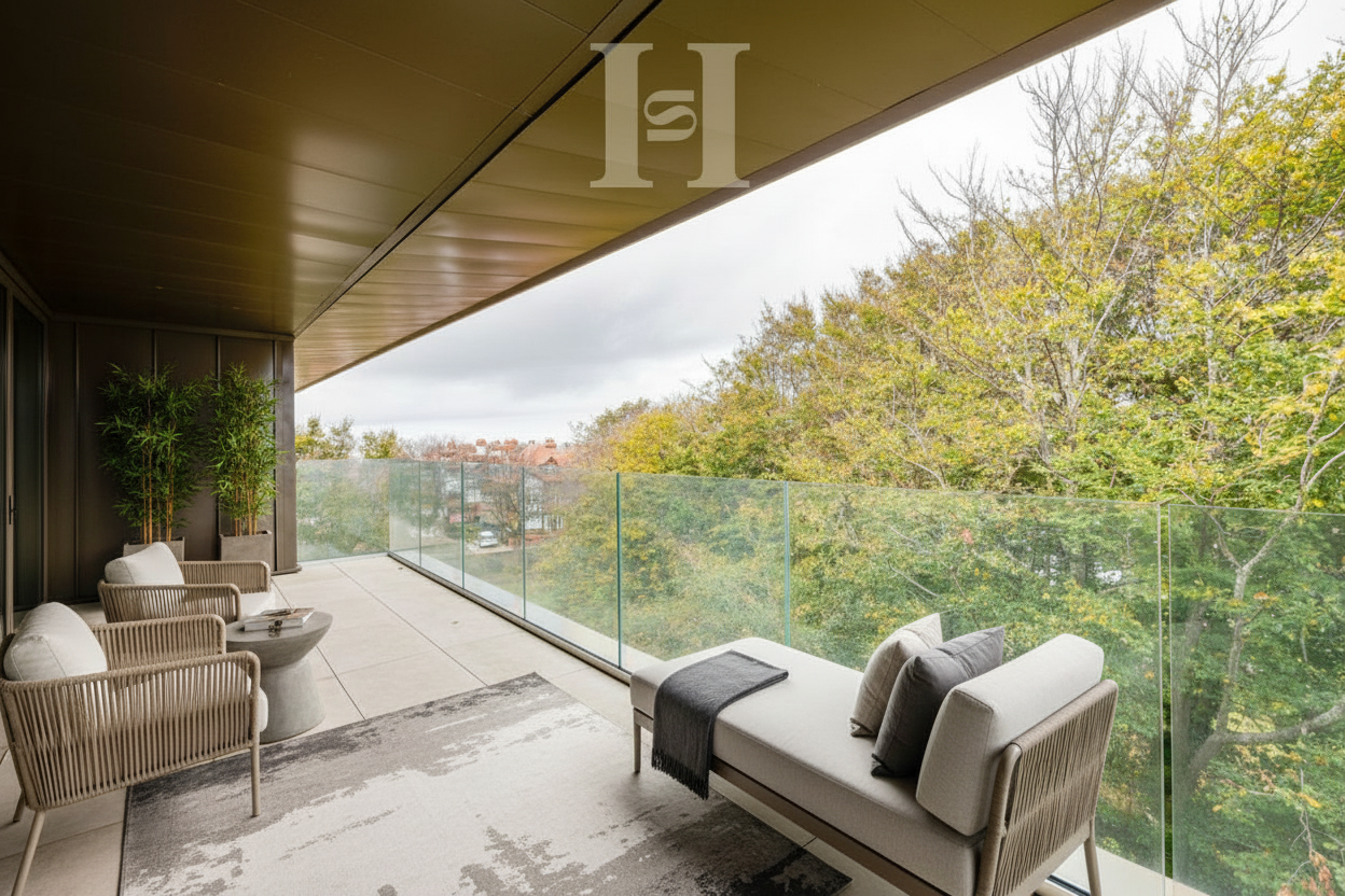 Dee Lane, West Kirby, CH48