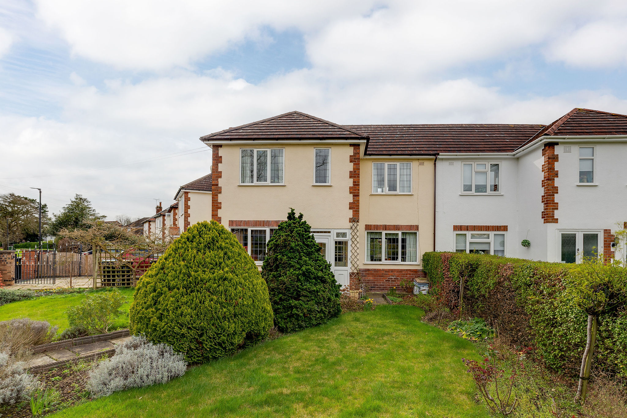 Curzon Park North, Chester, CH4