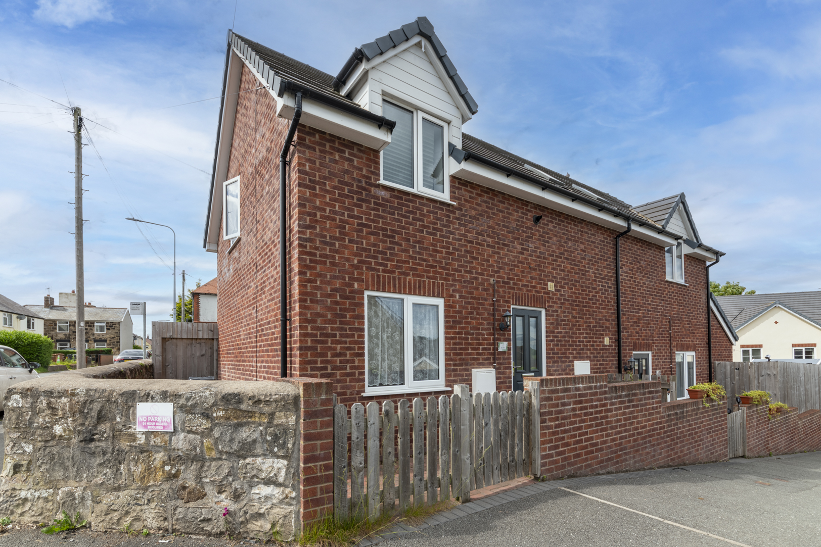 Ivy Close, Leeswood, CH7