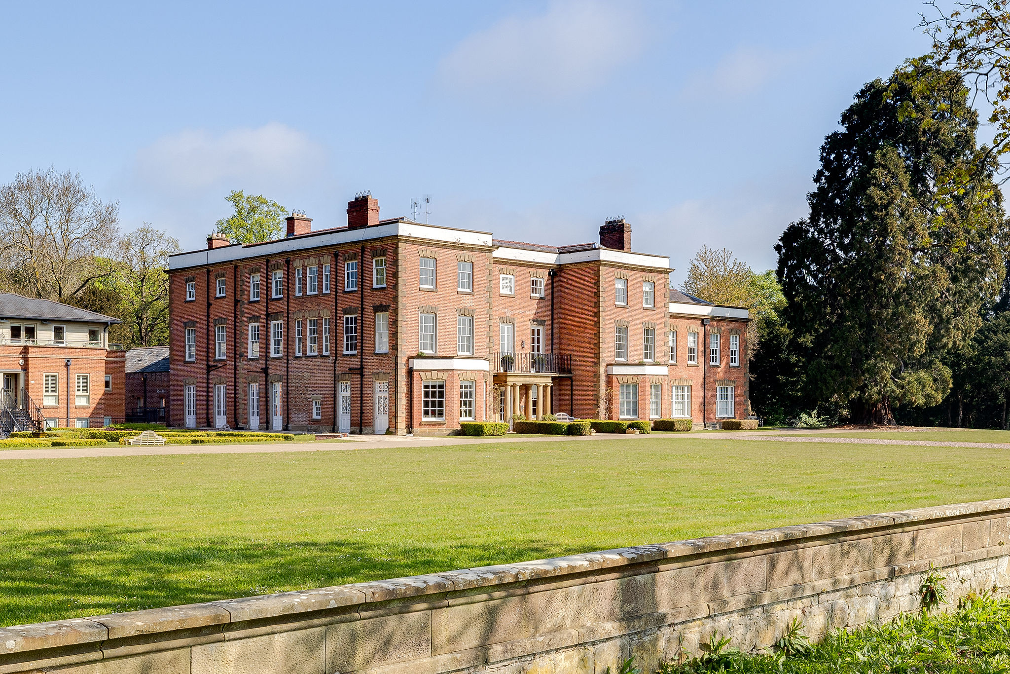 4J6A3853HDR6TrevalynManor.Highres.jpg