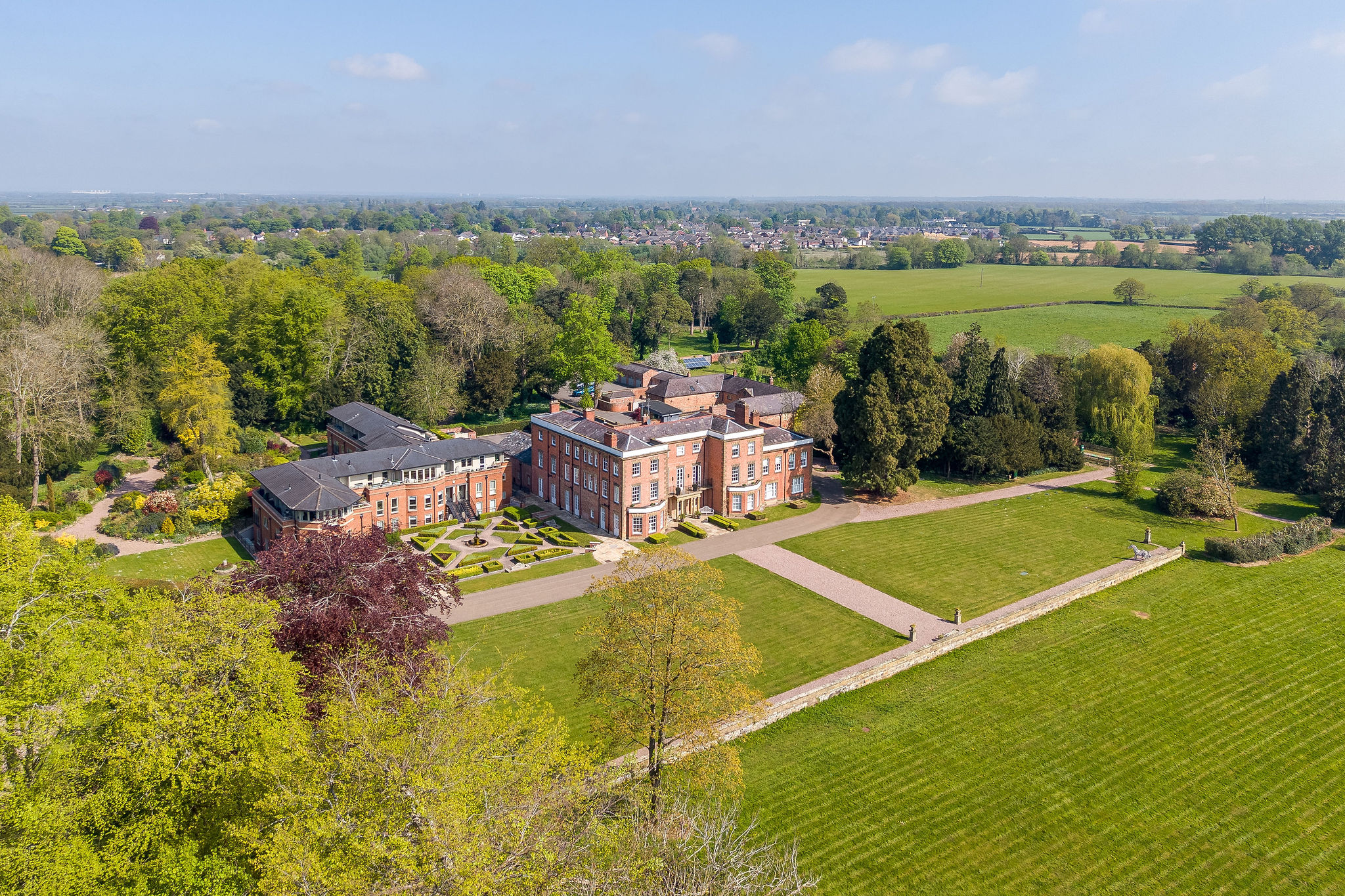 DJI_20260427105053_0669_DHDR6TrevalynManor.Highres.jpg